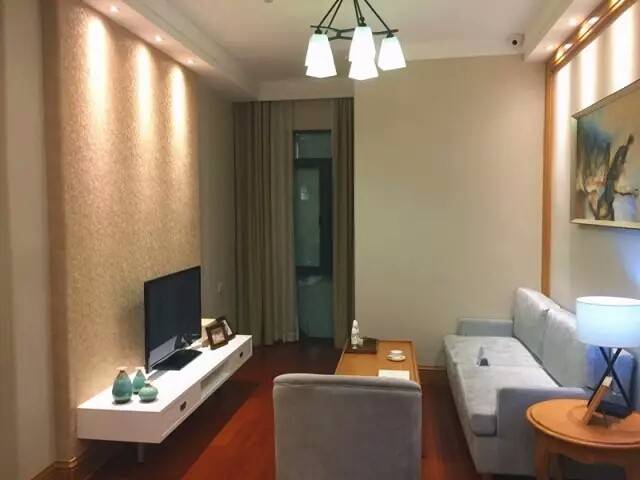 1636163688792006119.jpg src=http___cos.solepic.com_20180412_b_1432957_201804120929596538.jpg&refer=http___cos.solepic.jpg