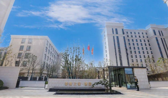 1703745749568086862.png 1703745745867.png