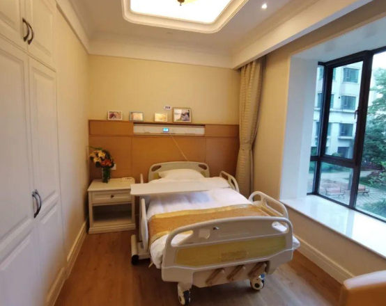 1725863739211077695.png 1725863735330.png