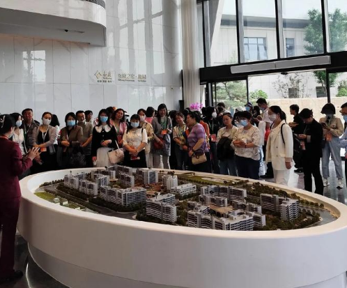 1733467932565062777.png 1733467926091.png