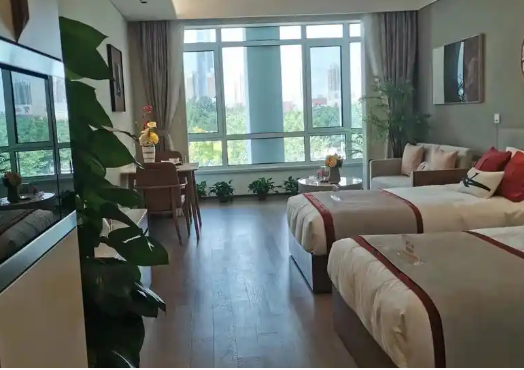 1747813013569024801.png 1747813007082.png